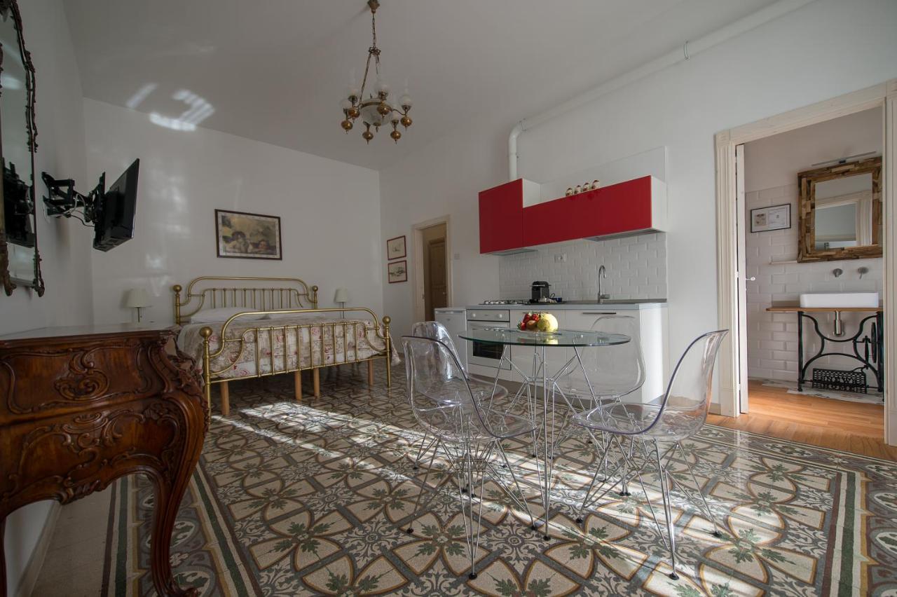 Ai Cappuccini Guest House นอยกัตตาโร ภายนอก รูปภาพ