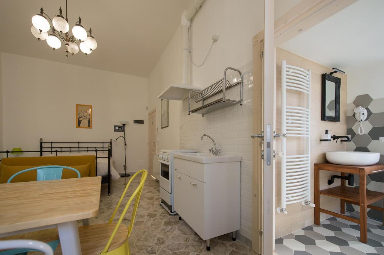 Ai Cappuccini Guest House นอยกัตตาโร ภายนอก รูปภาพ